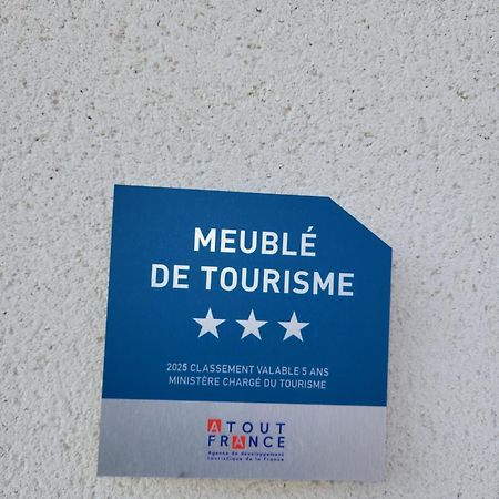 Gites Les Mondaines - Les Hirondelles Favières Exteriör bild