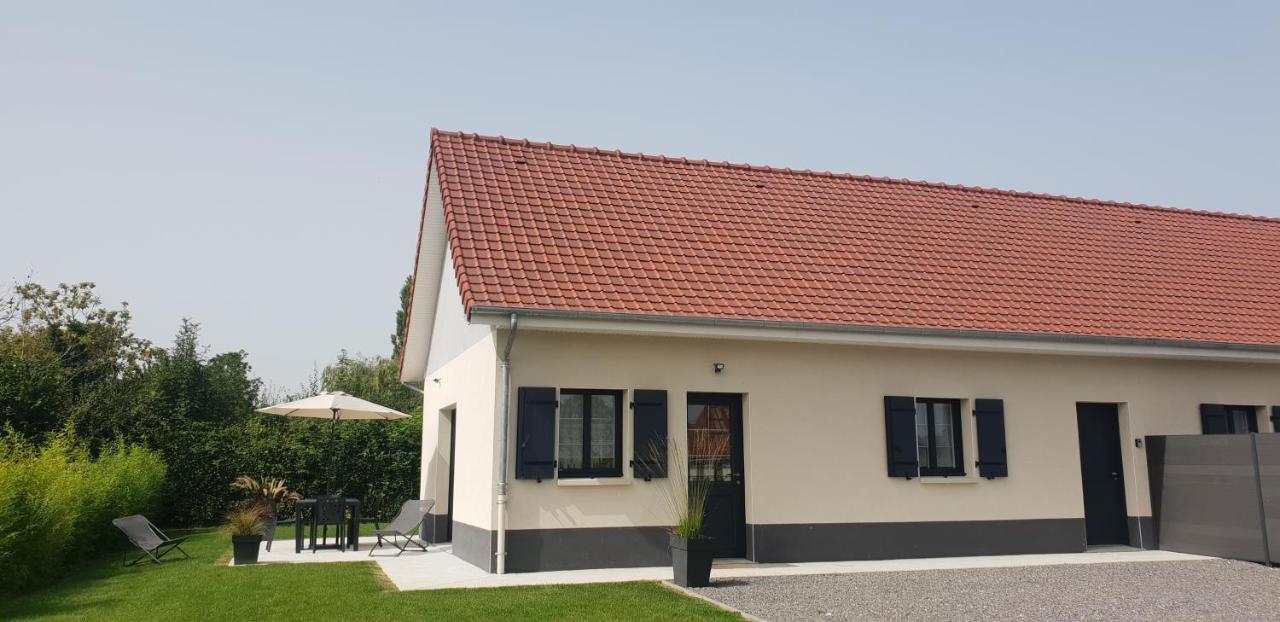 Gites Les Mondaines - Les Hirondelles Favières Exteriör bild